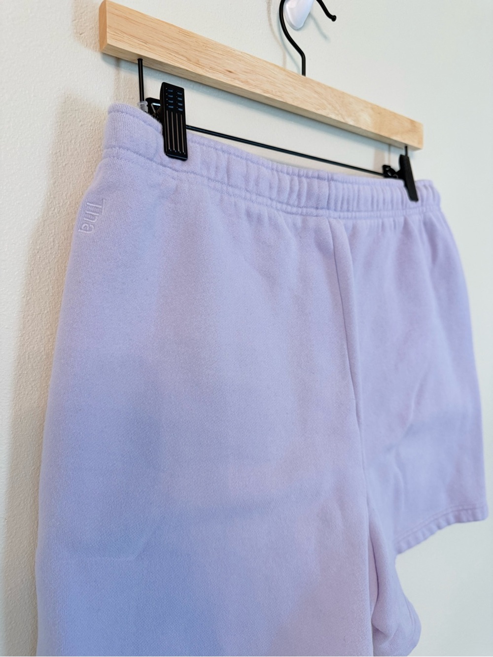 Aritzia TNA Cozy Fleece Mega 5” Sweatshort Lavender Size M - Picture 5 of 9